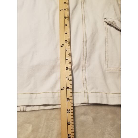 Dream Jeannes by Quacker Factory Skort White Size M Bling - Picture 2 of 9